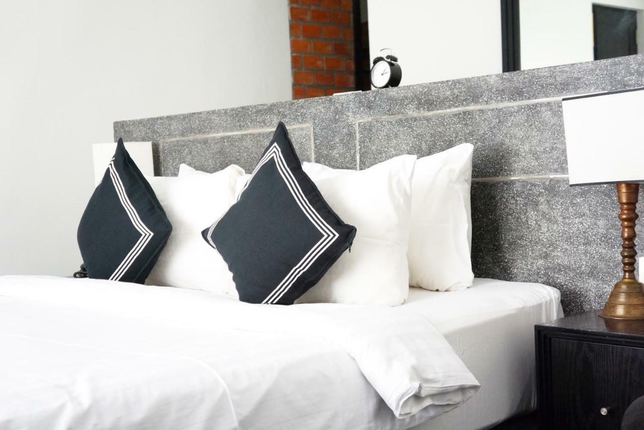 Hotel Ofuro Phnom Penh Eksteriør bilde